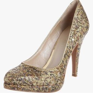 NWT Nine West Women’s Rocha Gold Glitter Pumps Size 7M